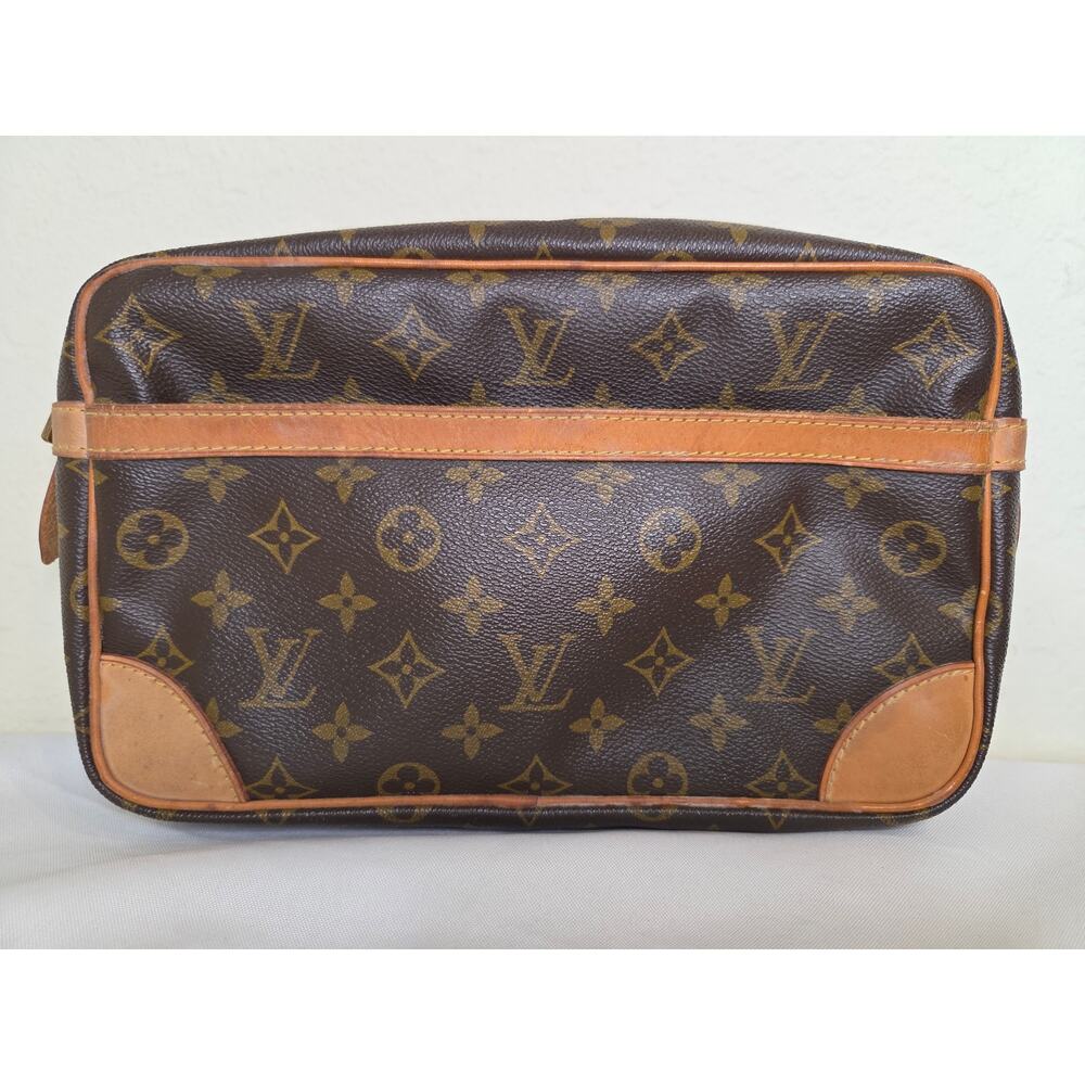 Louis Vuitton Vintage Monogram Toiletry Bag Pouch Clutch Authentic Compiegne 28